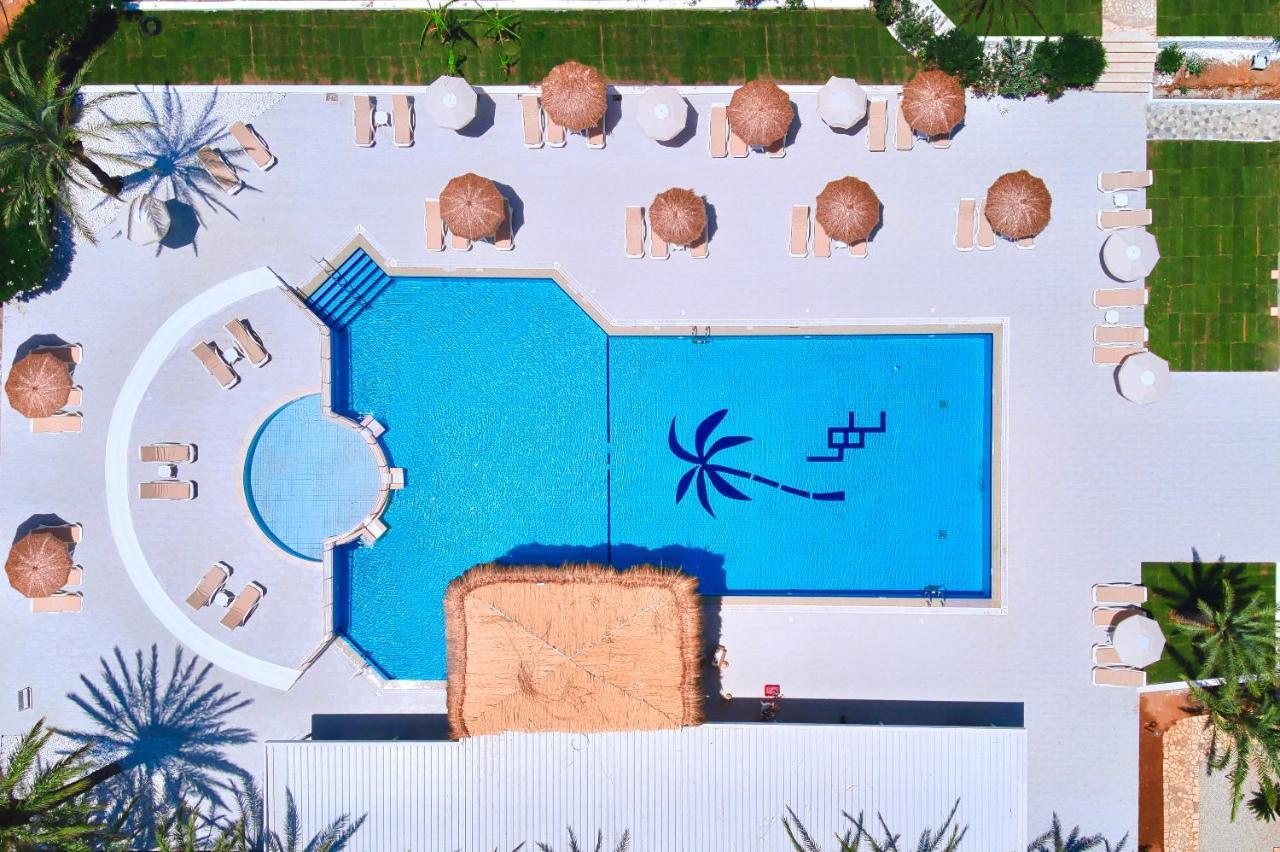 Long Beach Villas Фамагуста Экстерьер фото