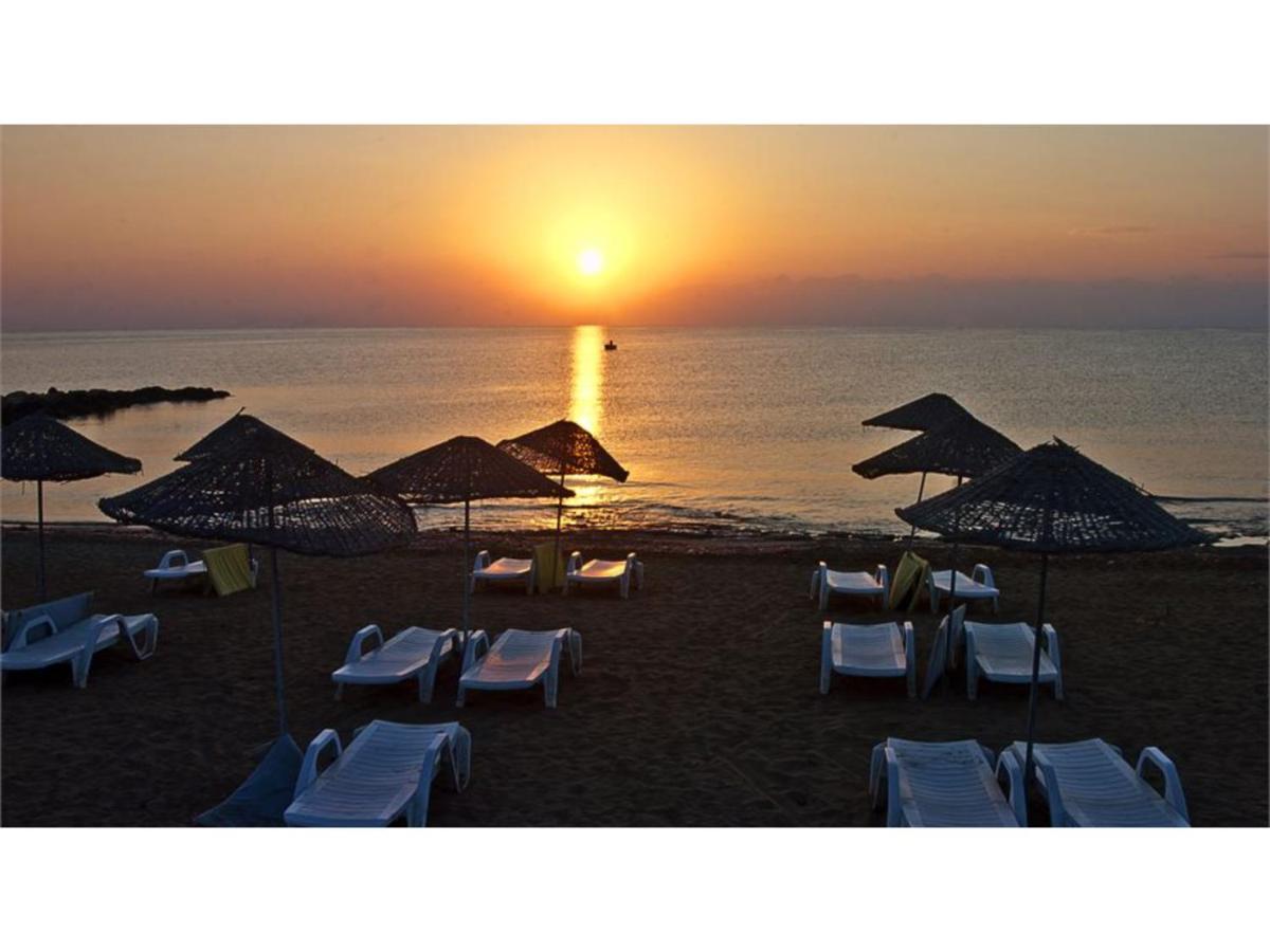 Long Beach Villas Фамагуста Экстерьер фото